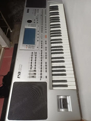 vînd orgă korg pa 80