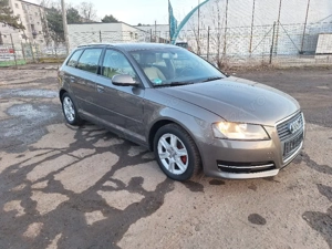 Audi A3 8P An fab 2011 motor 2.0 tdi - imagine 2