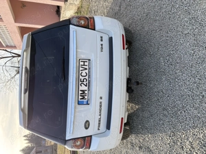 Land Rover Freelander 2 - imagine 2