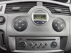 Renault Scenic 1.9 DCI, 2006, climatronic, înmatriculată - imagine 13