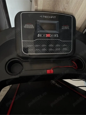 Banda de alergat TECHFIT