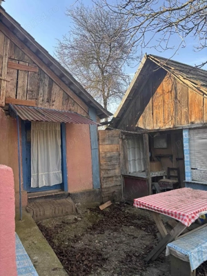 Vând o casă  - imagine 5