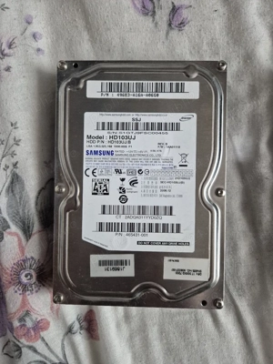 Vând HDD-uri (SATAIII) 3TB, 1TB, 256 GB, 160 GB, verificate 100% viață