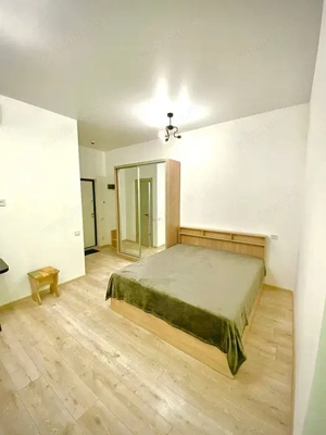 Garsonieră de închiriat   zona Universitate 