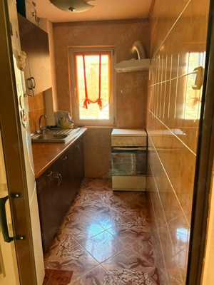 Proprietar, va nd apartament cu 3 camere ,decomandat. - imagine 3