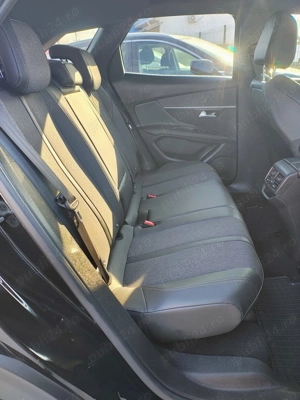 Peugeot 3008 1.2 PureTech Turbo S&S GT-Line - imagine 18