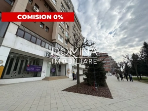 Închiriere spațiu comercial *150 mp-ultracentral-vitrină 10 m.l.- dublu acces*