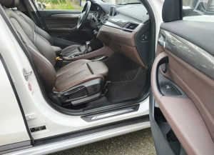 BMW X1 sDrive18d Aut. Sport Line - imagine 13