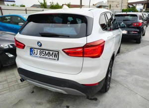 BMW X1 sDrive18d Aut. Sport Line - imagine 4