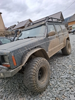 Jeep Cherokee 1999 - imagine 2