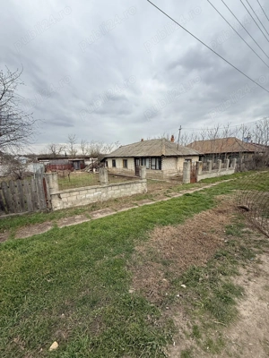 Loc de casa de vânzare  - imagine 2