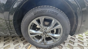 Vand Ford Kuga ST LINE,4 4, model 2023,hybrid, 2.5, 190CP - imagine 9