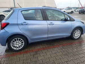 Vind Toyota yaris hibrid  - imagine 10