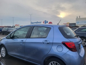 Vind Toyota yaris hibrid  - imagine 12