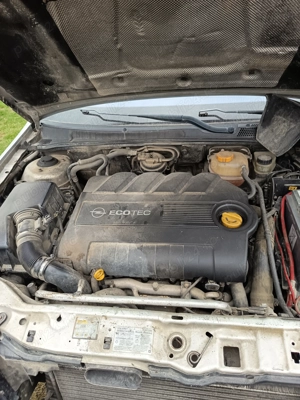 Vând Opel Vectra C 1,9 Diesel 150 cp 24-09-2004 fara fiscal  - imagine 8