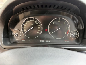 BMW seria 5 ,520xdrive,F11 , unic proprietar. - imagine 10