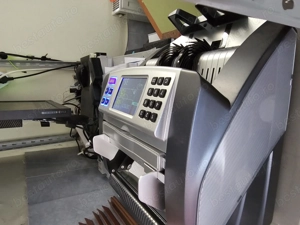 Masina numarat bani - imagine 2