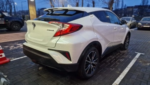 CHR dotare de top, fabricație Mai 2017, 122000 km, Garantie pan in Mai 2027  - imagine 4