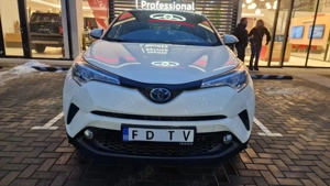 CHR dotare de top, fabricație Mai 2017, 122000 km, Garantie pan in Mai 2027 