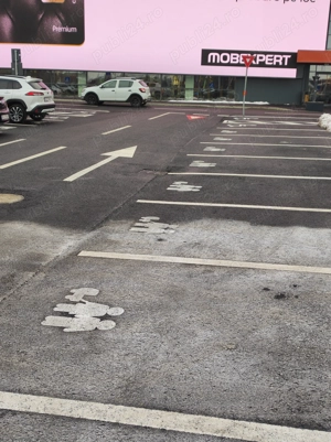 ANGAJĂM  ÎNGRIJlTOR Clădire plus spațiul aferent - imagine 2