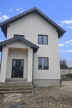 Vila individuala, Domnesti, 4 camere, 2 bai, teren 400mp, deschidere 20ml, semistradal vatra satului - imagine 17