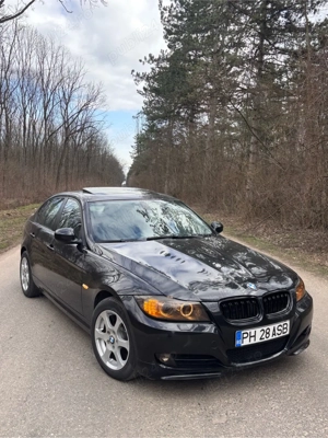 Bmw e90 318 2010 - imagine 2