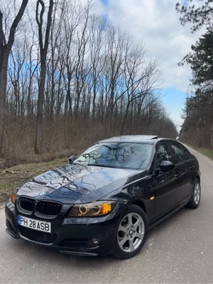 Bmw e90 318 2010 - imagine 3