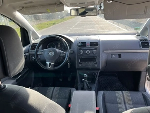 Vw Touran  - imagine 4