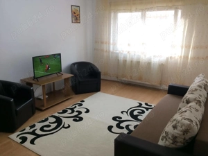 Inchiriez apartament 2 camere Strand - imagine 2