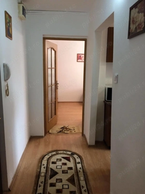 Inchiriez apartament 2 camere Strand - imagine 5