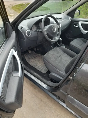 Dacia Logan mcv 2010 - imagine 4