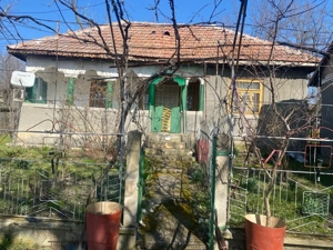 Vând casă bătrânească in comuna Gvardenita jud Mehedinti - imagine 3