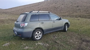 Mitsubischi Outlander 2.0 4x4  - imagine 3