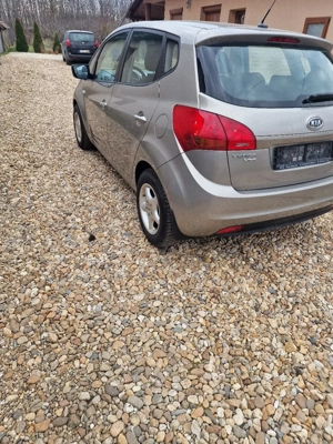 Kia Venga,ECO DINAMICS,1,4 diesel,euro5,taxe ,consum mic, - imagine 5
