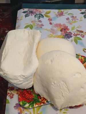 Vând brânză de vacă ai lapte proaspăt .  - imagine 4