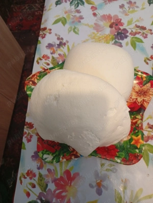 Vând brânză de vacă ai lapte proaspăt .  - imagine 5