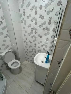 De închiriat: Garsonieră modernă   Zona Industrială, Vaslui - imagine 2