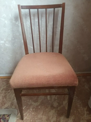 Set 4 scaune cu spătar, tapitate