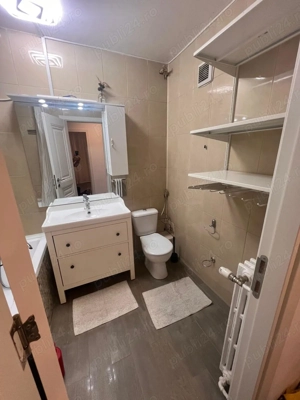 De vanzare apartament 2 camere - imagine 4