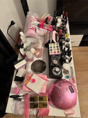 Vand masa manichiura si produse pentru unghiute  - imagine 4