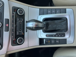 VW Passat 2.0 diesel, euro5, automat, navi, piele, panoramic - imagine 10