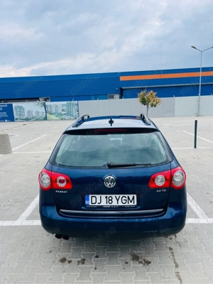 Volkswagen Passat 2.0 TDI 2008 - imagine 9