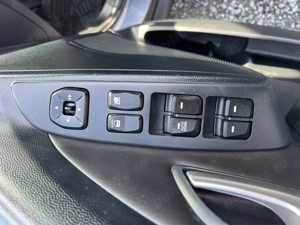 Hyundai IX35, 1.7 diesel, euro5, 2012 - imagine 10