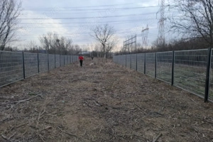 Teren imprejmuit de inchiriat-1300 mp, Sector 3, Str. Lunca Cetatii - imagine 7