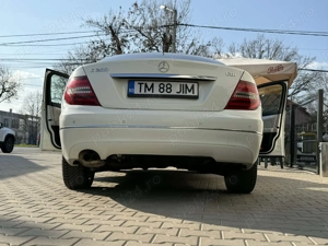 De vanzare Mercedes Benz C200 - imagine 6