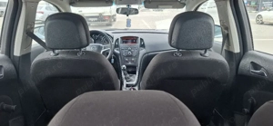 vand opel astra j usor avariata