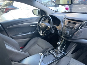 Hyndai i40 Sedan, 1.7 CRDI Style - imagine 8