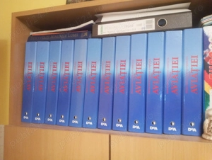 Vând dosare cu lumea aviației 12 dosare 