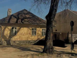 Casă ultracentrală, Oradea – locație premium, potențial excelent - imagine 3