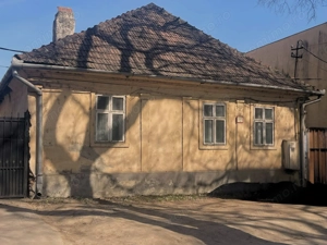 Casă ultracentrală, Oradea – locație premium, potențial excelent - imagine 2